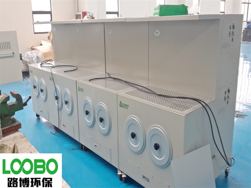 打磨除尘台02.jpg 打磨除尘台02.jpg
